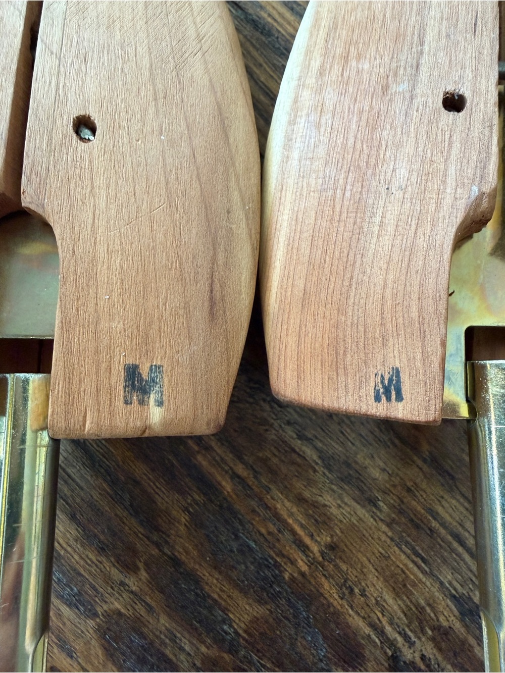 Nordstrom Cedar Wood Medium Shoe Tree Stretcher Shape Keeper Set - Picture 4 of 5